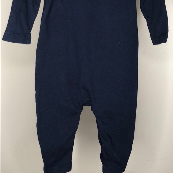 Gap one piece onesie - Picture 5 of 6